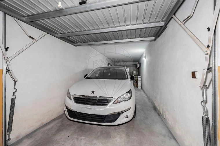 Apartamento T1 para Venda em Braga (Maximinos, Sé e Cividade) Foto 12