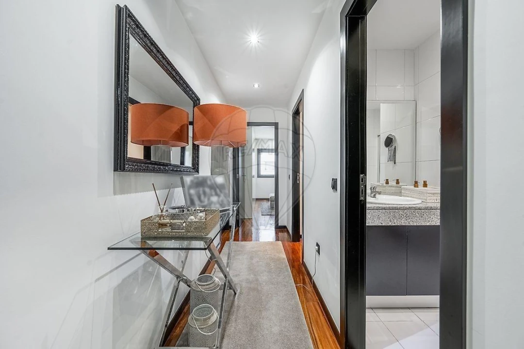 Apartamento T3 para Venda em Braga (Maximinos, Sé e Cividade) Foto 7