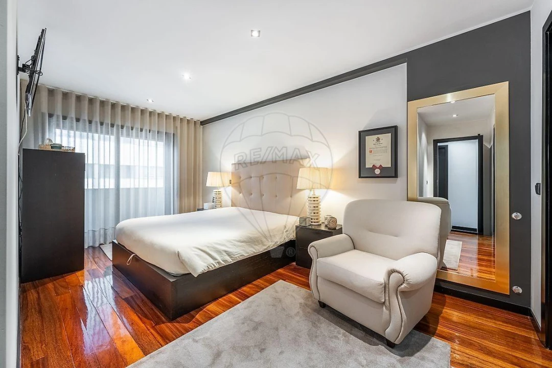 Apartamento T3 para Venda em Braga (Maximinos, Sé e Cividade) Foto 9