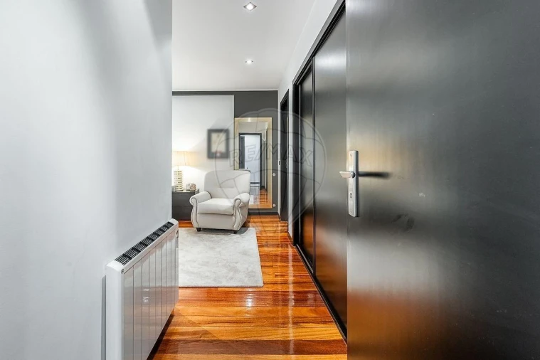 Apartamento T3 para Venda em Braga (Maximinos, Sé e Cividade) Foto 8