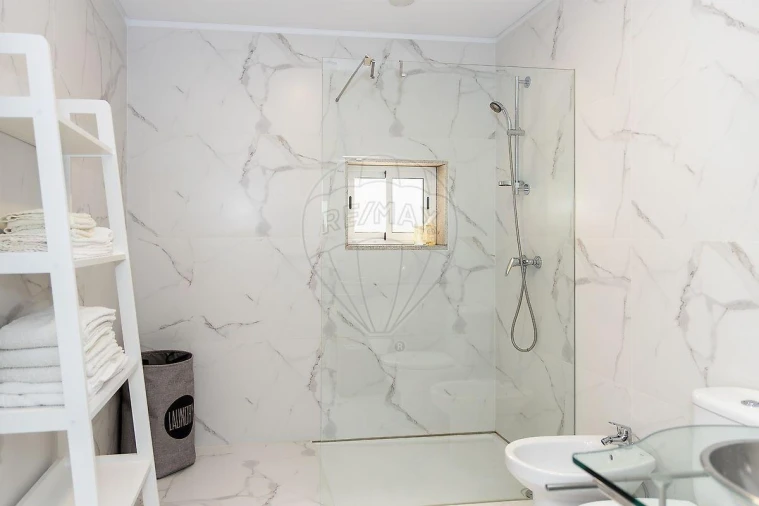 Moradia T2 para Venda em Covas Foto 15