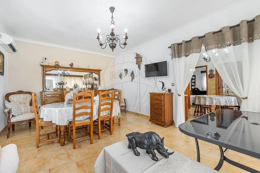 Moradia T3 para Venda em Ferral Foto 10