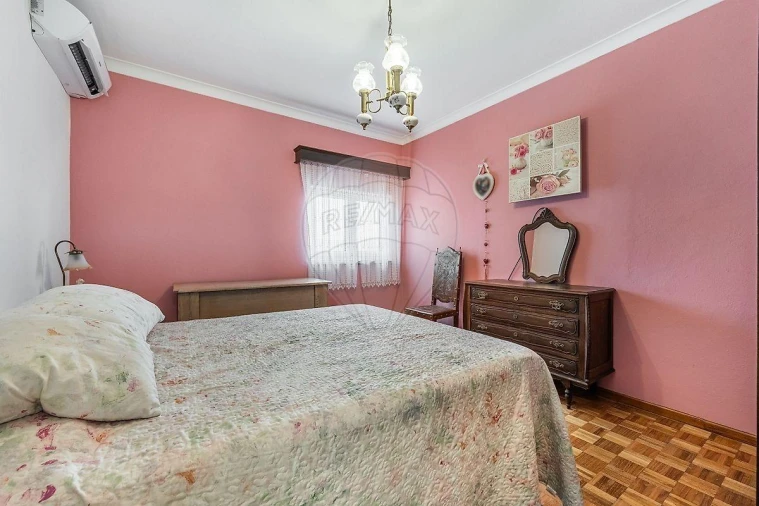 Moradia T3 para Venda em Ferral Foto 12