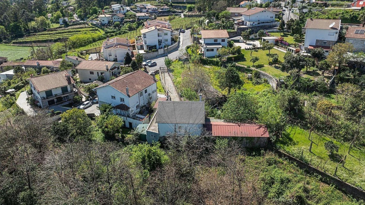 Moradia T3 para Venda em Cruz Foto 23