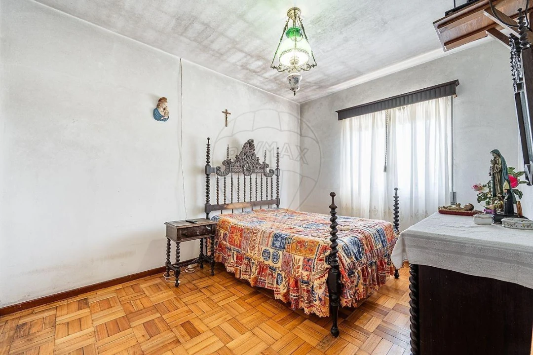 Moradia T3 para Venda em Cruz Foto 5