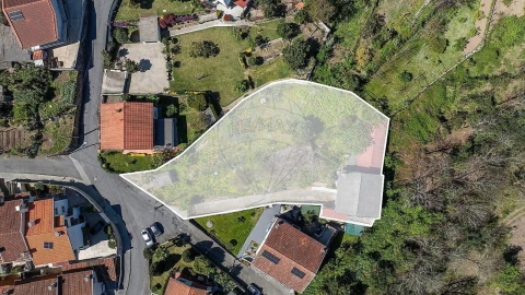 Moradia T3 para Venda em Cruz