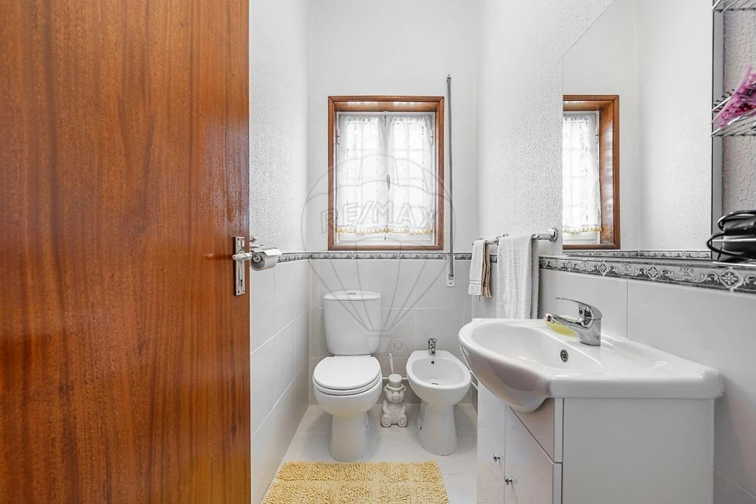 Moradia T4 para Venda em Vila Nova de Famalicão e Calendário Foto 13