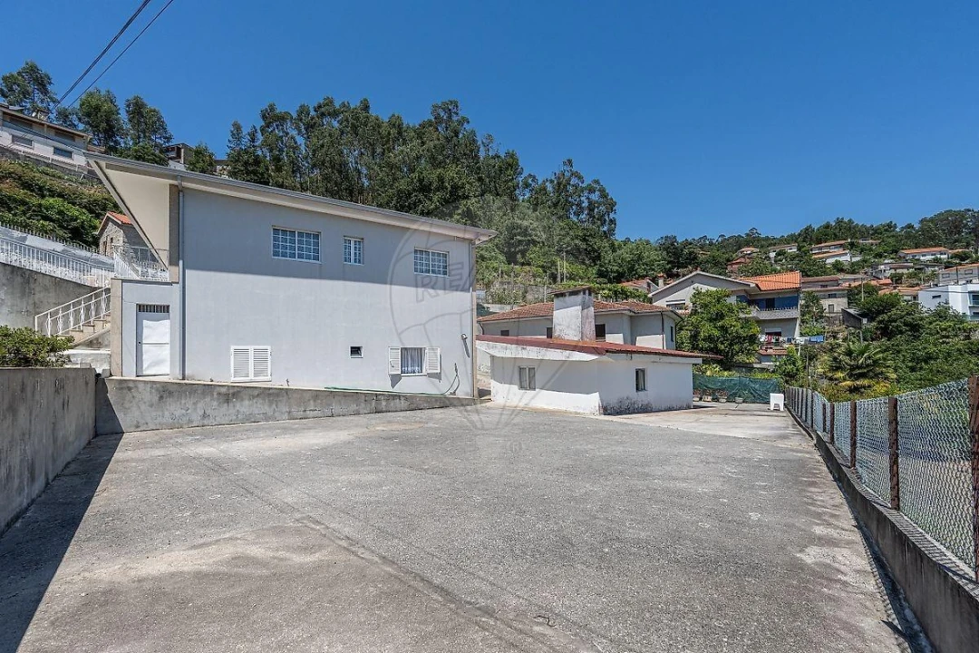 Moradia T4 para Venda em Vila Nova de Famalicão e Calendário Foto 29