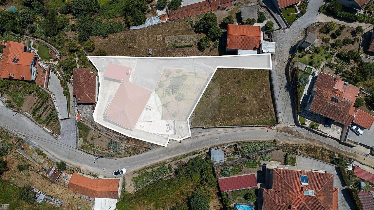 Moradia T4 para Venda em Vila Nova de Famalicão e Calendário Foto 34