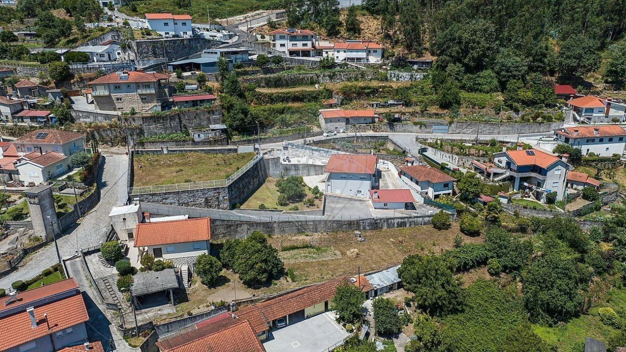 Moradia T4 para Venda em Vila Nova de Famalicão e Calendário Foto 35