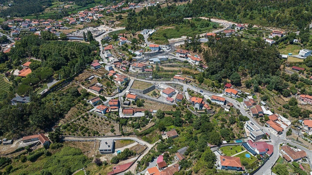 Moradia T4 para Venda em Vila Nova de Famalicão e Calendário Foto 39
