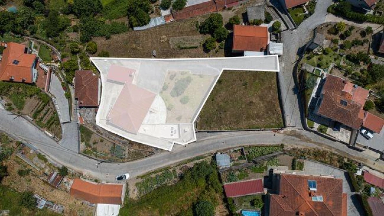 Moradia T4 para Venda em Vila Nova de Famalicão e Calendário Foto 47