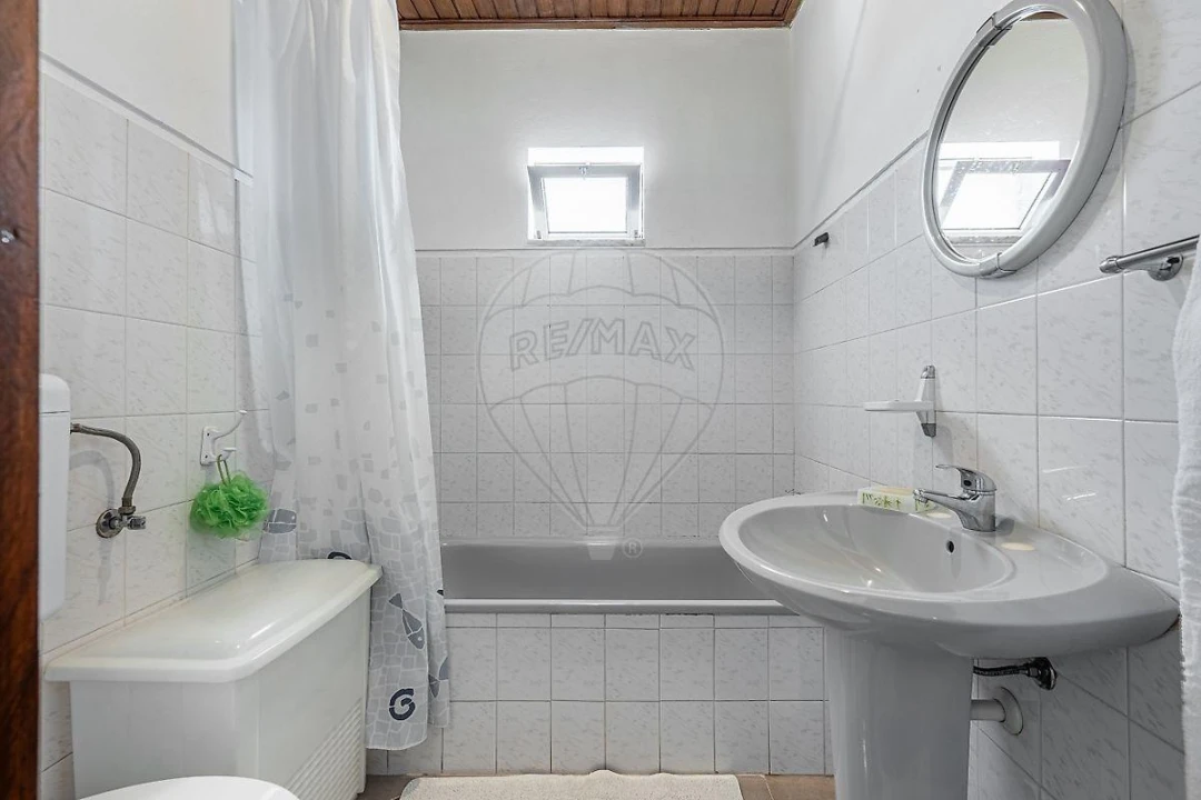 Moradia T4 para Venda em Vila Nova de Famalicão e Calendário Foto 8