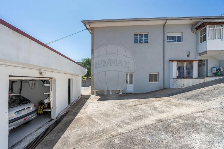 Moradia T4 para Venda em Vila Nova de Famalicão e Calendário Foto 25