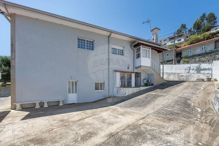 Moradia T4 para Venda em Vila Nova de Famalicão e Calendário Foto 27