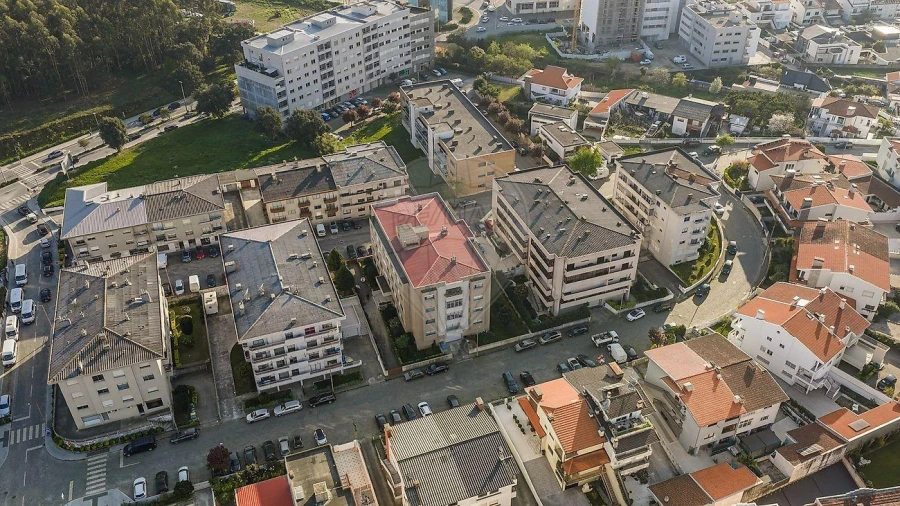 Apartamento T2 para Venda em Cidade da Maia Foto 20