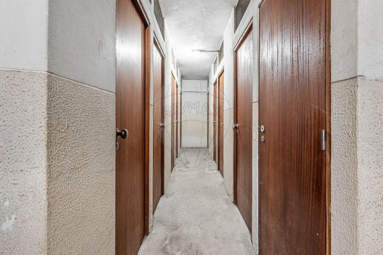 Apartamento T2 para Venda em Cidade da Maia Foto 7