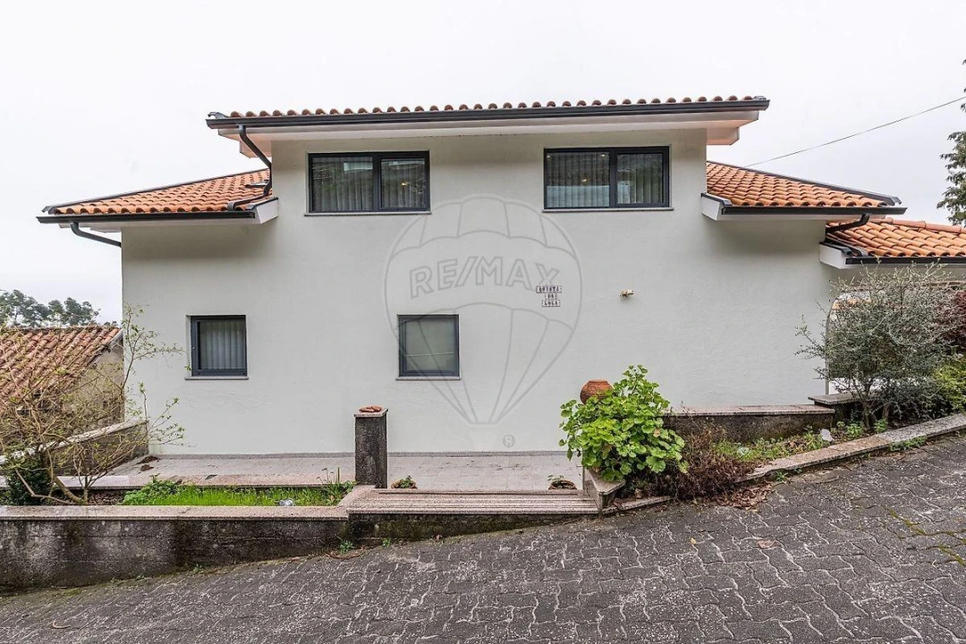 Moradia T3 para Venda em Valdosende Foto 15