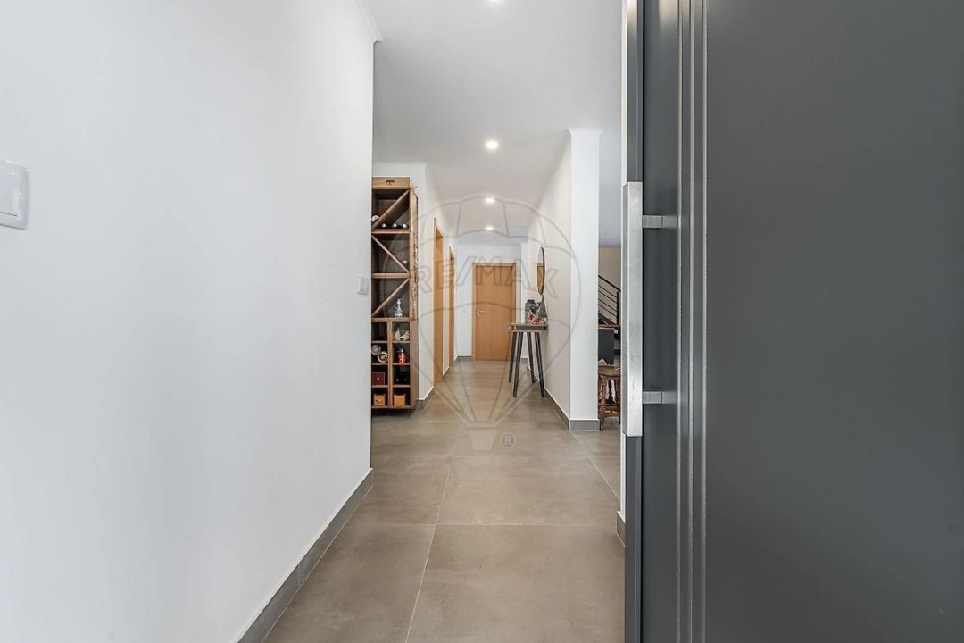 Moradia T3 para Venda em Valdosende Foto 21