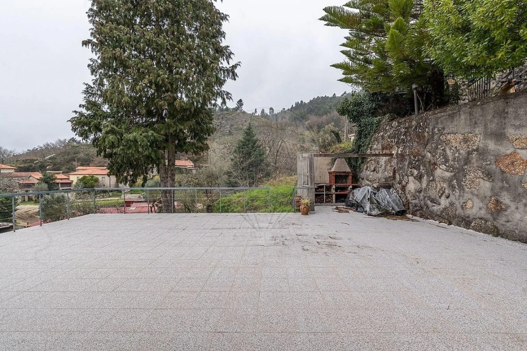 Moradia T3 para Venda em Valdosende Foto 43