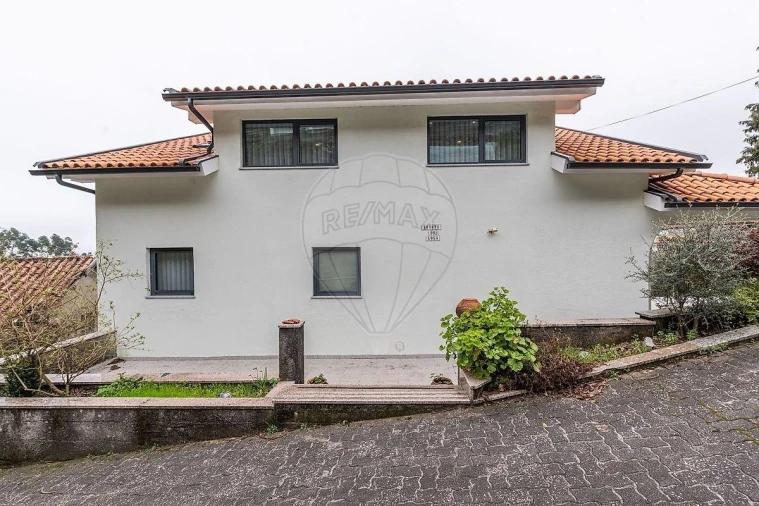 Moradia T3 para Venda em Valdosende Foto 15