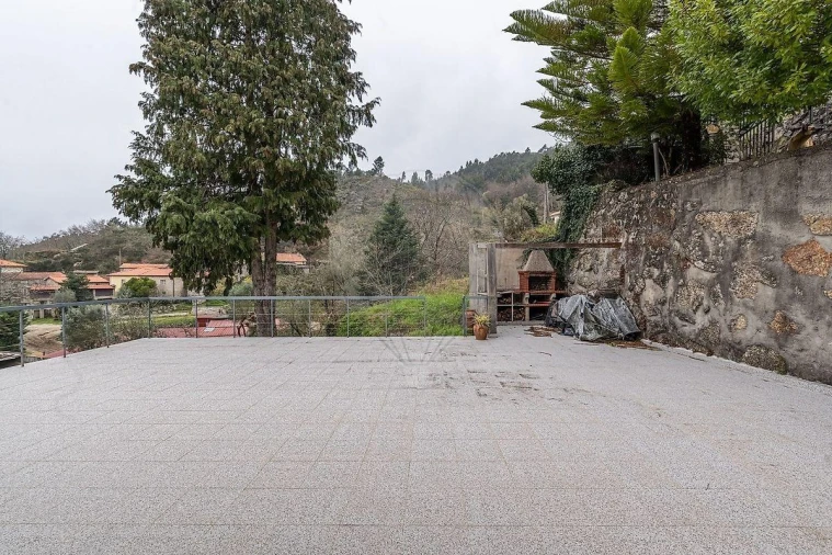 Moradia T3 para Venda em Valdosende Foto 43