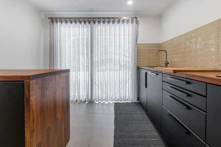 Moradia T3 para Venda em Valdosende Foto 8