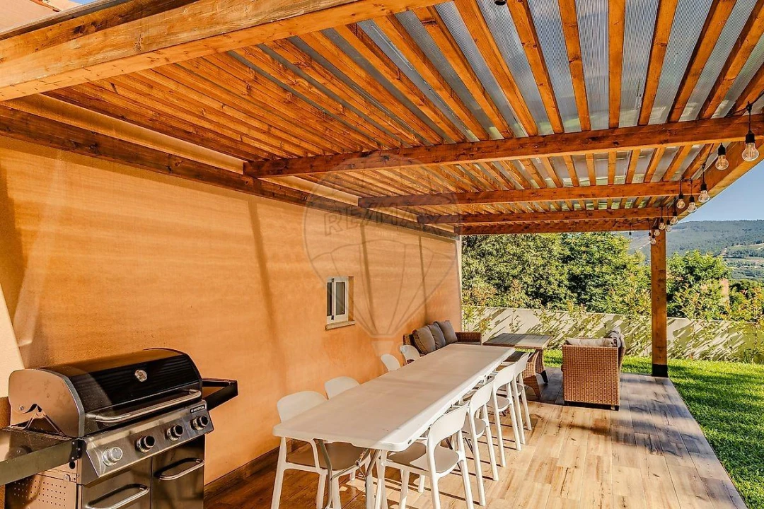 Moradia T2 para Venda em Covas Foto 16