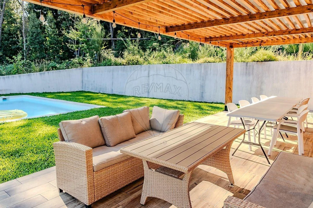 Moradia T2 para Venda em Covas Foto 17