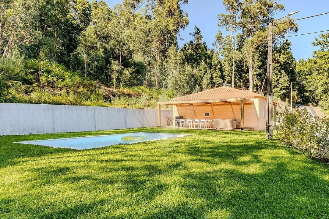 Moradia T2 para Venda em Covas Foto 19