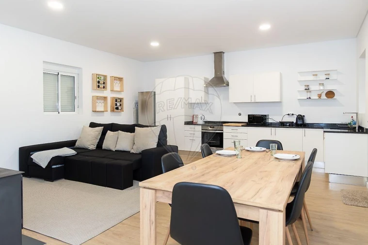 Moradia T2 para Venda em Covas Foto 3