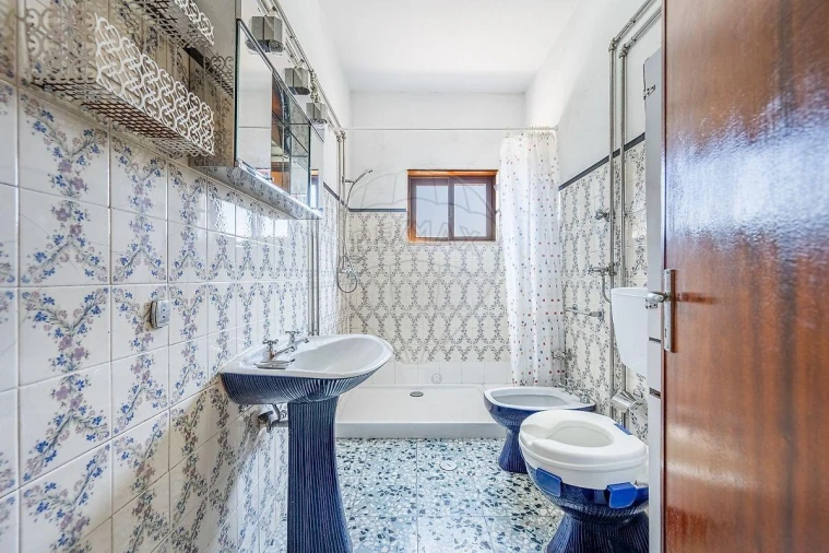 Moradia T3 para Venda em Cruz Foto 10