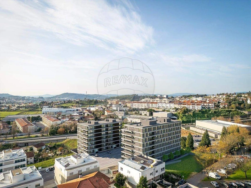 Apartamento T2 para Venda em Braga (Maximinos, Sé e Cividade) Foto 25
