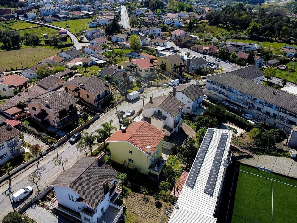 Moradia T4 para Venda em Palmeira Foto 35