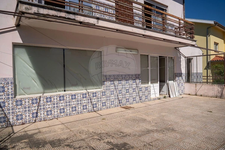 Moradia T4 para Venda em Palmeira Foto 10