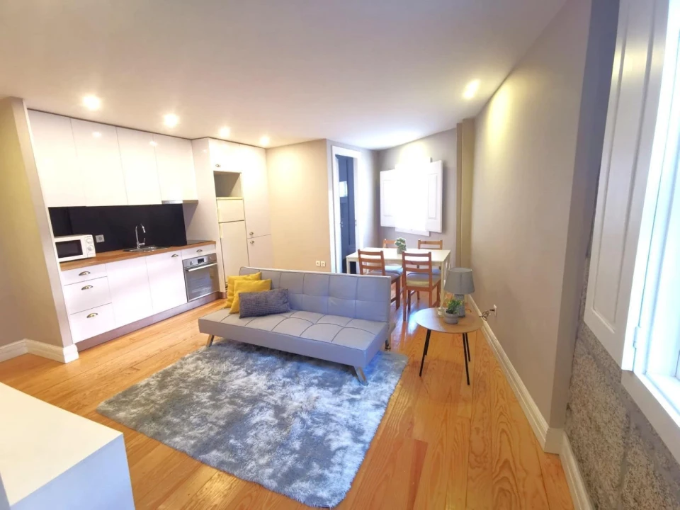 Apartamento T1 para Venda em Oliveira, São Paio e São Sebastião Foto 2