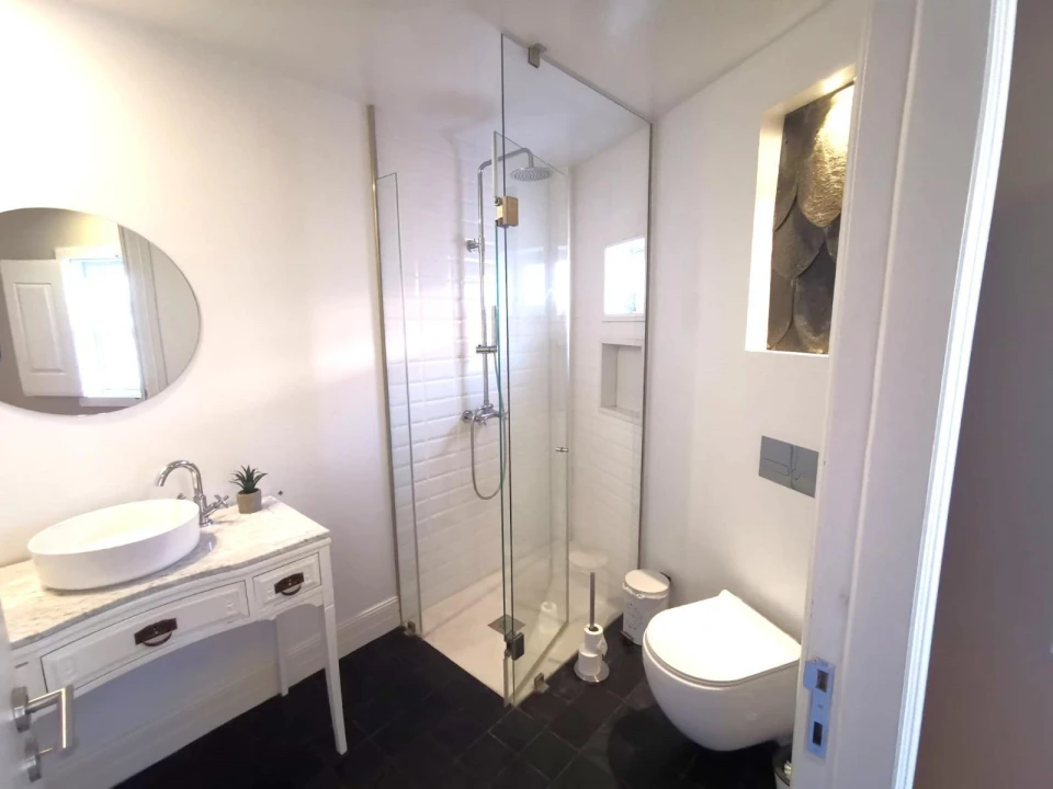 Apartamento T1 para Venda em Oliveira, São Paio e São Sebastião Foto 5