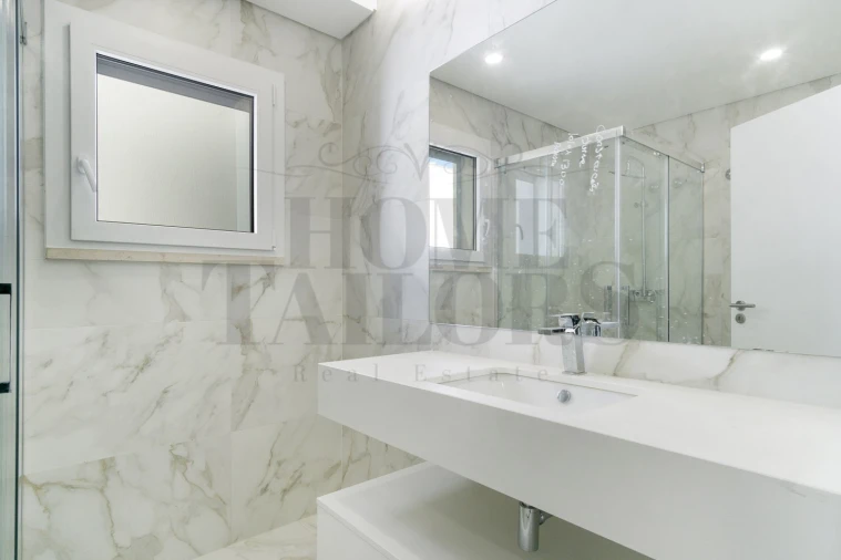 Moradia T4 para Venda em Costa da Caparica Foto 21