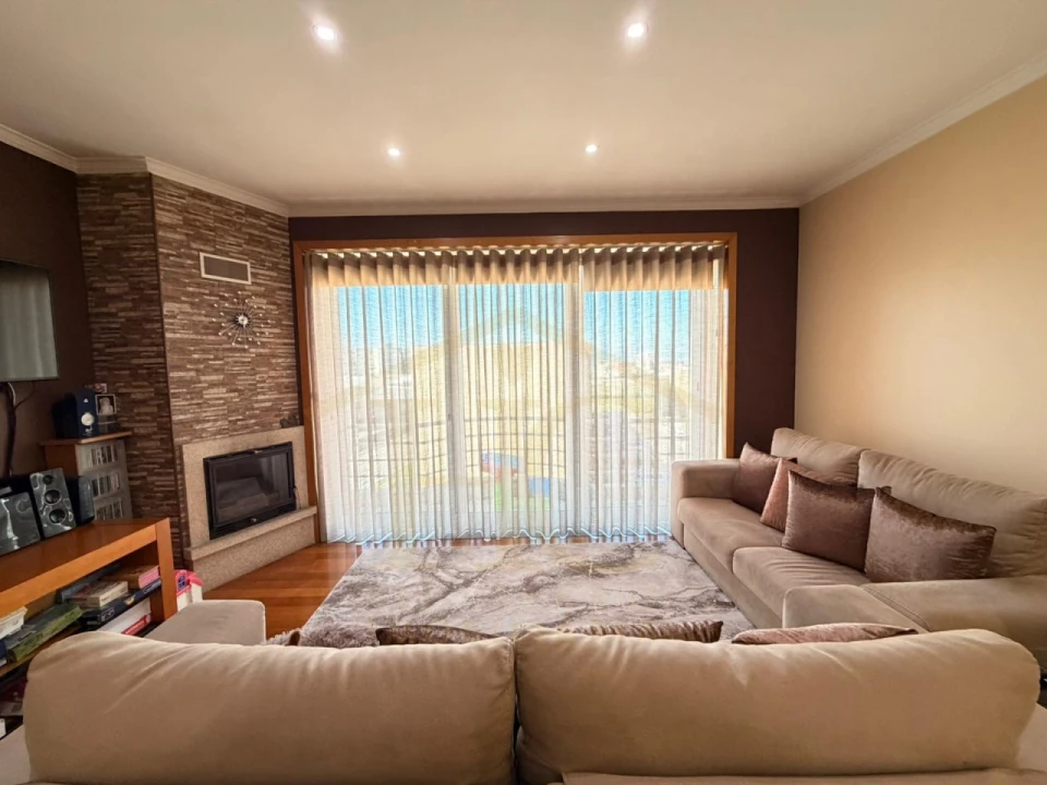 Apartamento T3 para Venda em Póvoa de Varzim, Beiriz e Argivai Foto 2