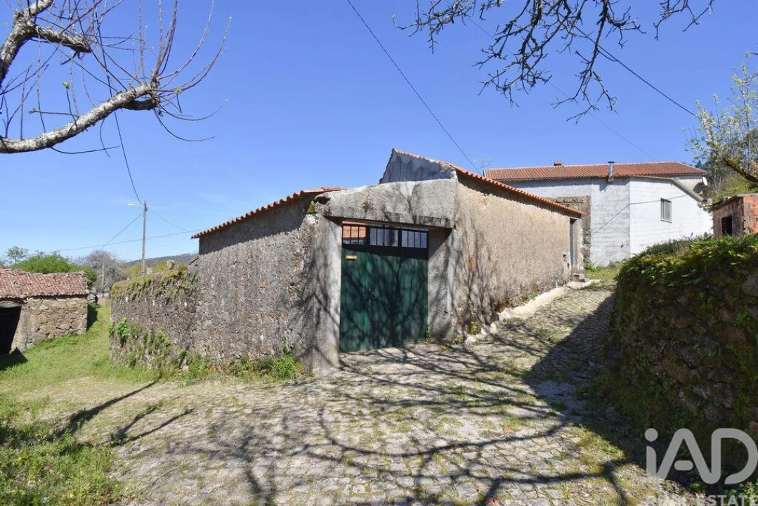 Moradia T3 para Venda em Espinhal Foto 28