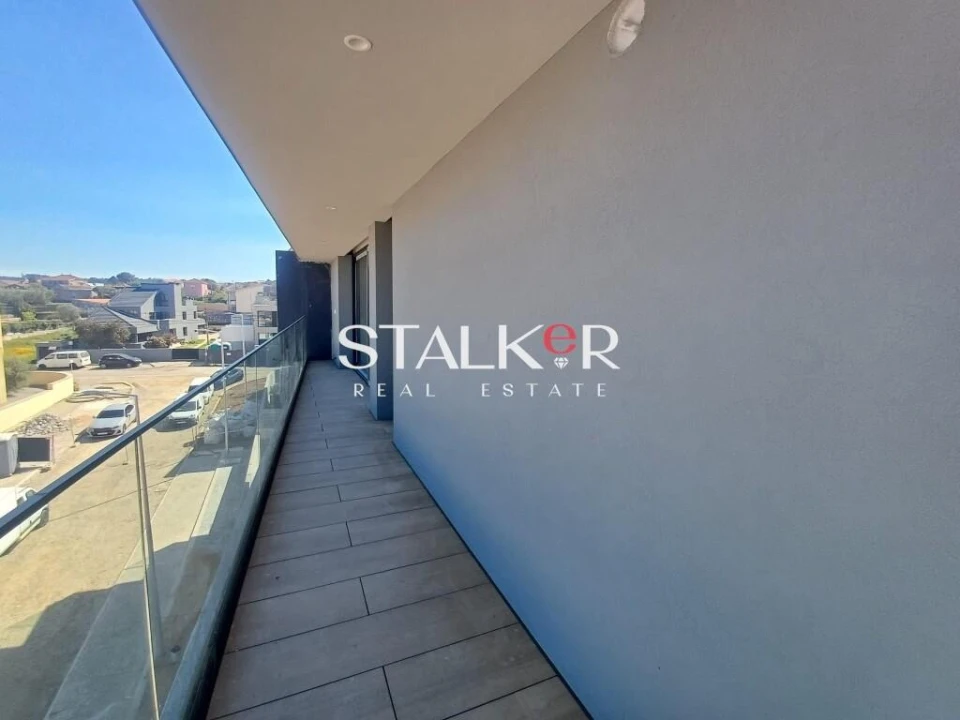 Apartamento T2 para Venda em São Felix da Marinha Foto 22