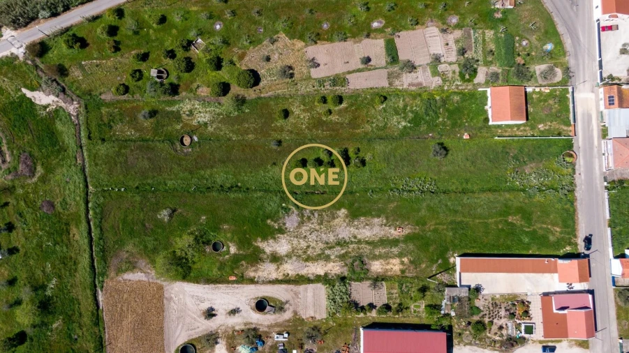 Terreno para Venda em Foros de Arrão Foto 2