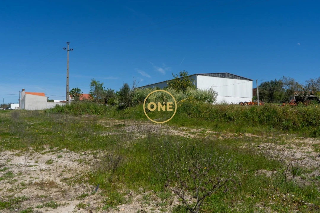 Terreno para Venda em Foros de Arrão Foto 9
