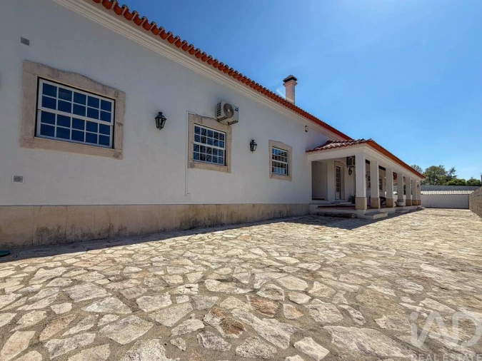 Moradia T3 para Venda em Almeirim Foto 25