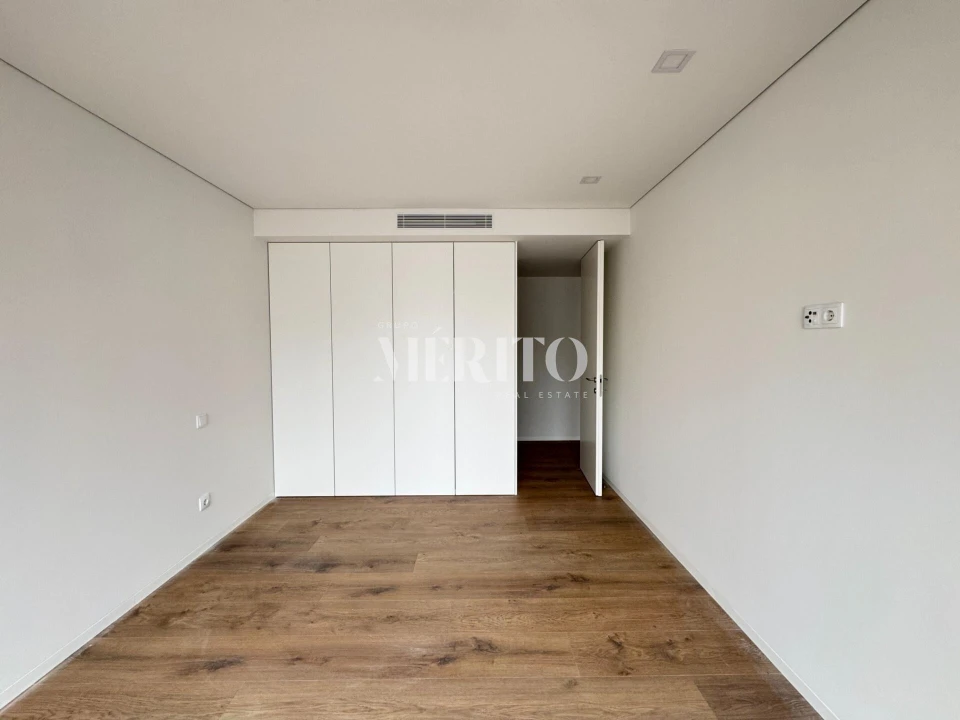 Apartamento T3 para Arrendamento em Barcelos, V.Boa, V.Frescainha Foto 10