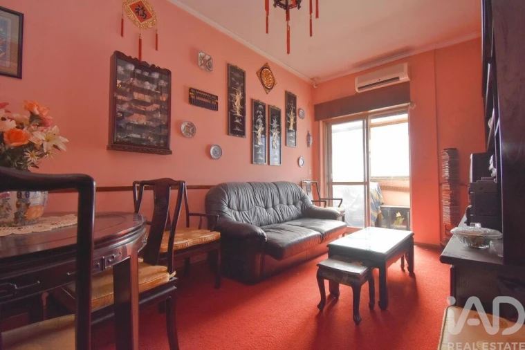 Apartamento T1 para Venda em Benfica Foto 11