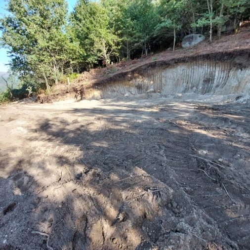Terreno para Venda em Louredo Foto 16