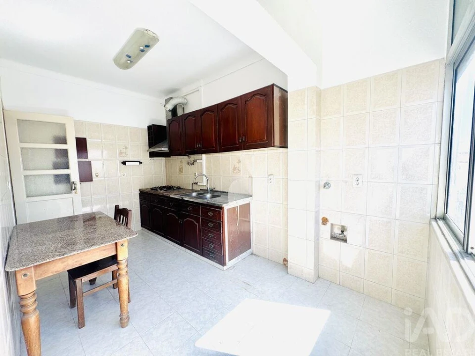 Apartamento T2 para Venda em Almada, Cova da Piedade, Pragal e Cacilhas Foto 11