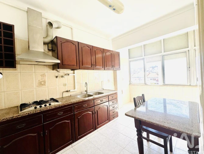 Apartamento T2 para Venda em Almada, Cova da Piedade, Pragal e Cacilhas