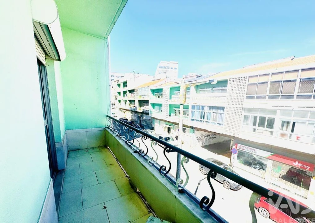 Apartamento T2 para Venda em Almada, Cova da Piedade, Pragal e Cacilhas Foto 25